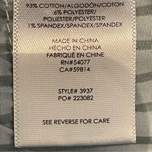 CAbi Low Rise Factory Distressed Slim Boyfriend Boho Blue Jeans Size 2 - Picture 9 of 12